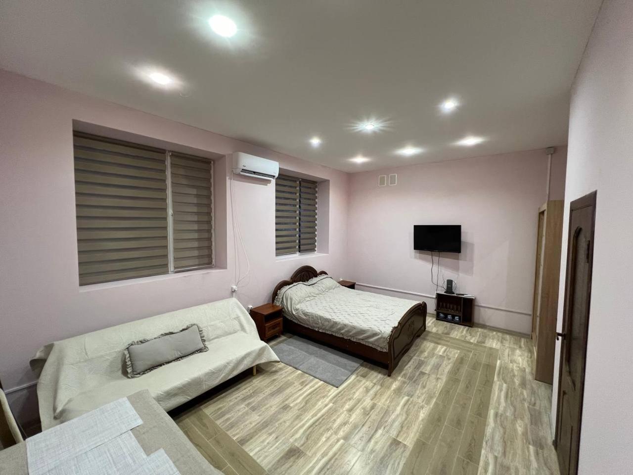 Motel Seven Stars Sumy Zewnętrze zdjęcie