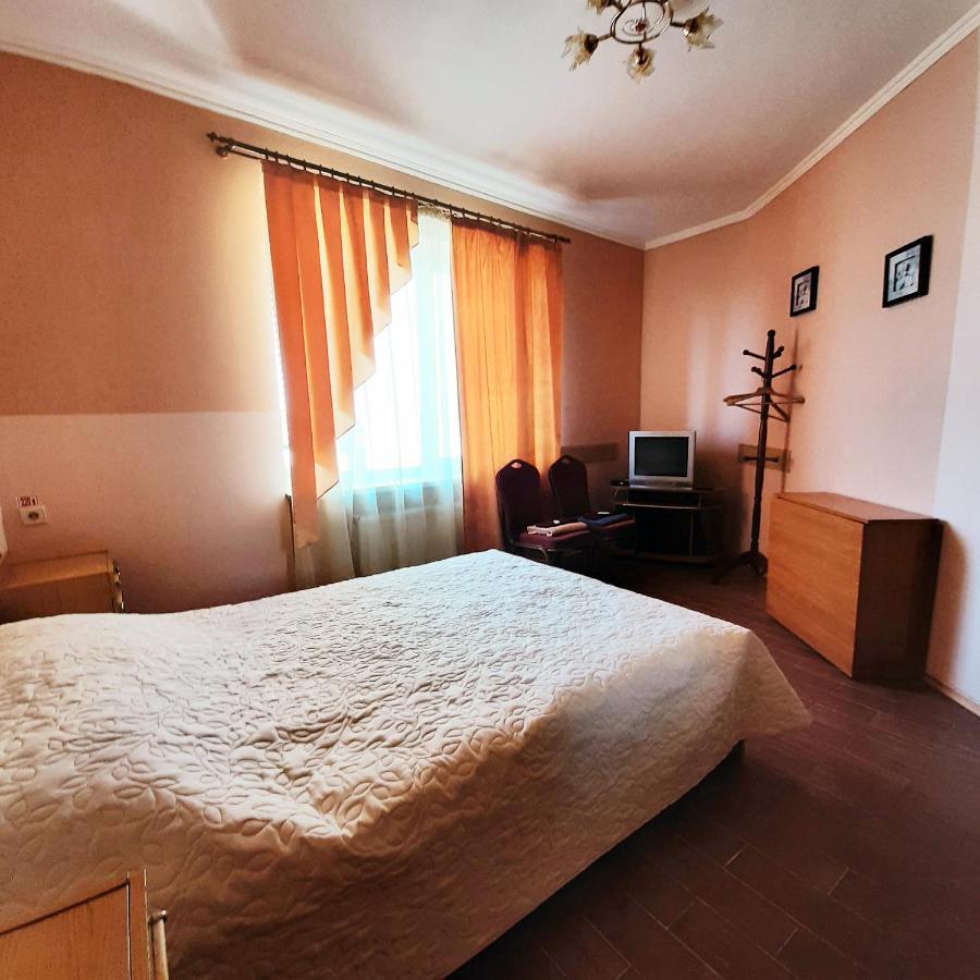 Motel Seven Stars Sumy Zewnętrze zdjęcie